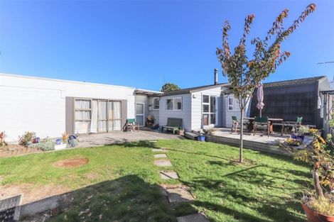 Photo of property in 27 Towai Street, Inglewood, 4330