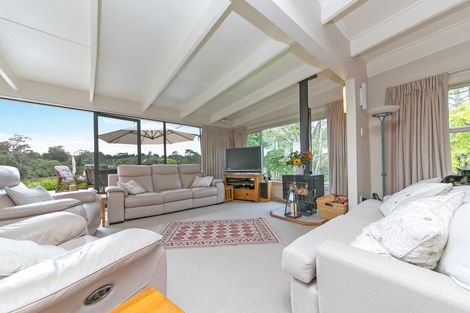 Photo of property in 51 Kent Terrace, Riverhead, 0820