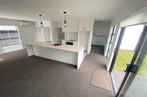 Photo of property in 2/242 Edgeware Road, Edgeware, Christchurch, 8013