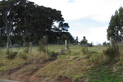 Photo of property in 164 Browns Bay Road, Murrays Bay, Auckland, 0630