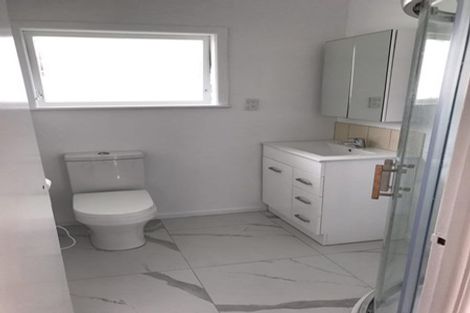 Photo of property in 12 Universal Drive, Henderson, Auckland, 0610