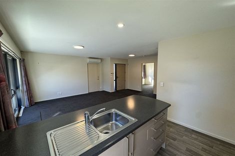 Photo of property in 3/123 Sawyers Arms Road, Northcote, Christchurch, 8052