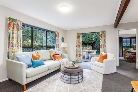 Photo of property in 31 Burbank Crescent, Churton Park, Wellington, 6037