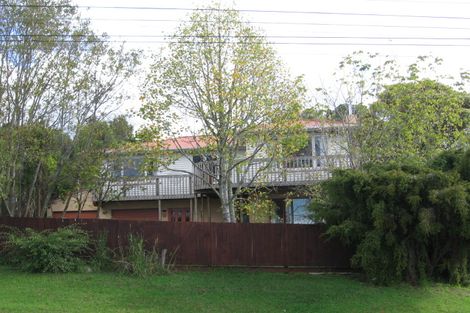 Photo of property in 240 Glengarry Road, Glen Eden, Auckland, 0602