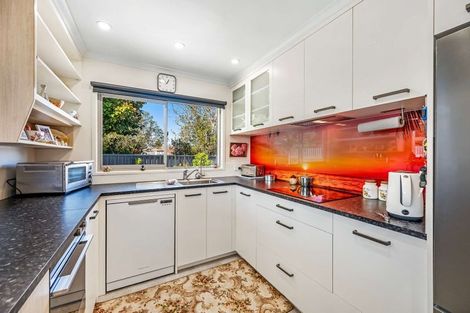 Photo of property in 22 Glamorgan Avenue, Tamatea, Napier, 4112