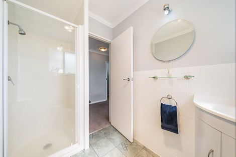 Photo of property in 77 Sunbrae Drive, Silverstream, Upper Hutt, 5019