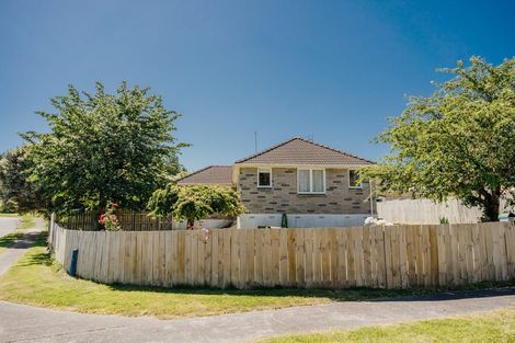 Photo of property in 11 Maire Street, Wairakei, Taupo, 3332