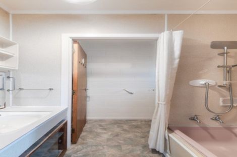 Photo of property in 28a Moulton Street, Moturoa, New Plymouth, 4310