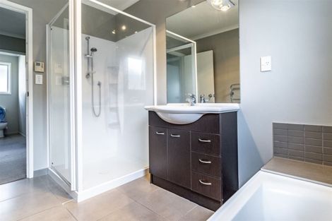 Photo of property in 165 Landing Drive, Pyes Pa, Tauranga, 3112