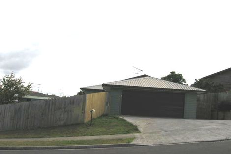 Photo of property in 10 Mallard Place, Unsworth Heights, Auckland, 0632
