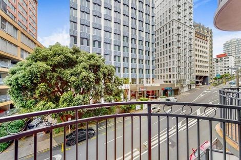 Photo of property in Atrium Towers, 2b/154 The Terrace, Wellington Central, Wellington, 6011