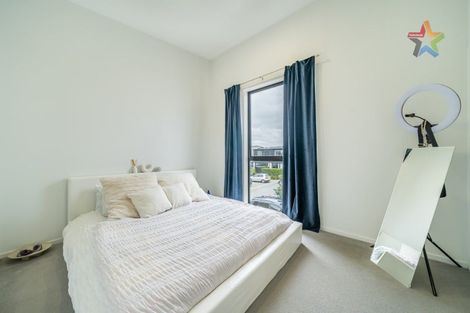 Photo of property in 15 Te Ara O Paetutu, Petone, Lower Hutt, 5012
