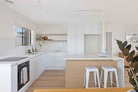 Photo of property in 1/43 Watea Road, Torbay, Auckland, 0630