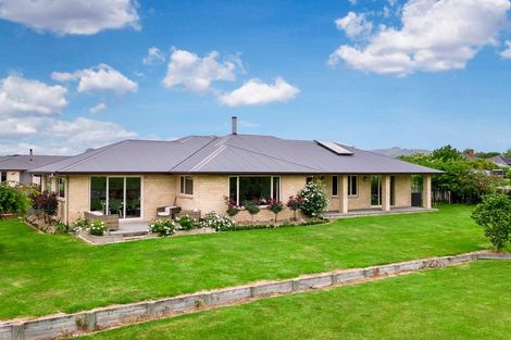 Photo of property in 17 Bond Street, Waimate, 7924