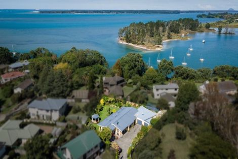 Photo of property in 216 Tanners Point Road, Tanners Point, Katikati, 3177