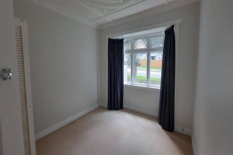 Photo of property in 4 Rotherham Terrace, Miramar, Wellington, 6022