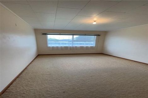 Photo of property in 18 Carbery Place, Manurewa, Auckland, 2102