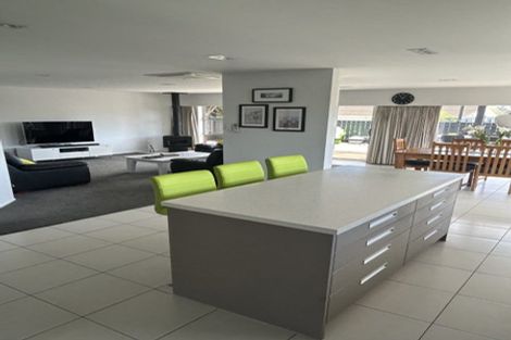 Photo of property in 23 Truby King Street, Merrilands, New Plymouth, 4312