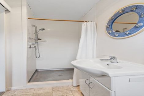 Photo of property in 121 Te Tutu Street, Whangamata, 3691