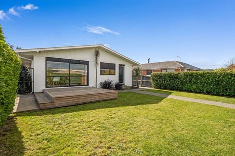 Photo of property in 1/42 Northcote Road, Northcote, Christchurch, 8052