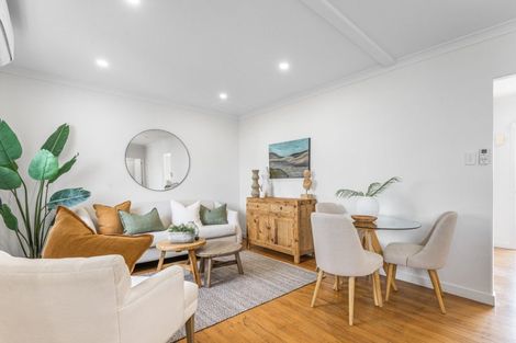 Photo of property in 2/27 Calliope Road, Devonport, Auckland, 0624