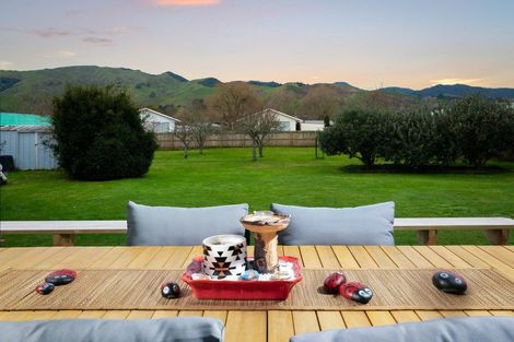 Photo of property in 13 Bradley Street, Paeroa, 3600