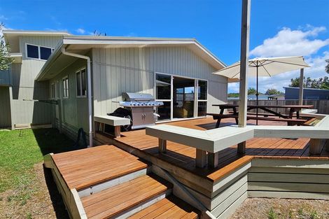 Photo of property in 618 Matarangi Drive, Matarangi, Whitianga, 3592