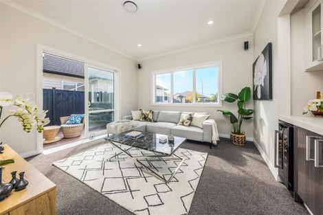 Photo of property in 10 Paso Fino Crescent, Karaka, Papakura, 2113