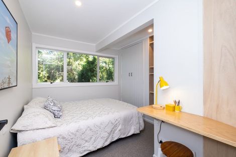 Photo of property in 2 Convent Road, Bluff Hill, Napier, 4110
