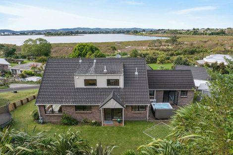 Photo of property in 13 Coach Drive, Otumoetai, Tauranga, 3110