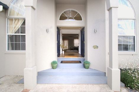 Photo of property in 8 Highgrove Drive, Grandview Heights, Hamilton, 3200