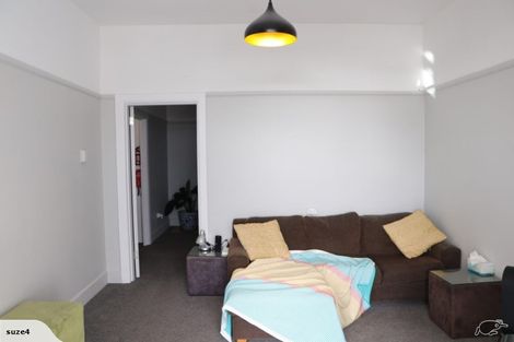 Photo of property in Devonport Apartments, 38/127 Saint Aubyn Street, New Plymouth, 4310
