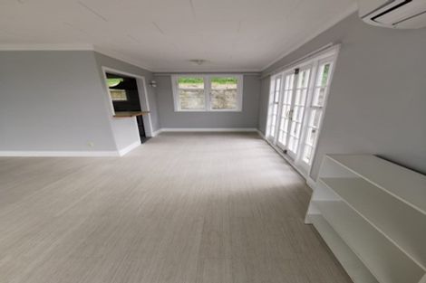 Photo of property in 10 Korokoro Road, Korokoro, Lower Hutt, 5012