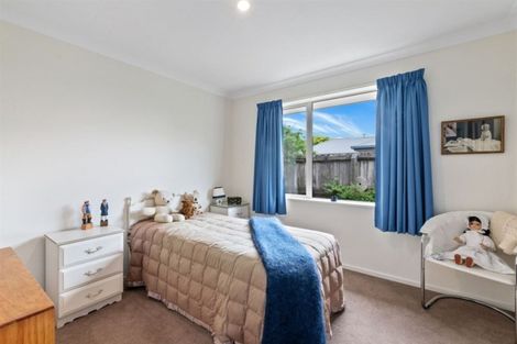Photo of property in 15 Kotare Street, Fendalton, Christchurch, 8041