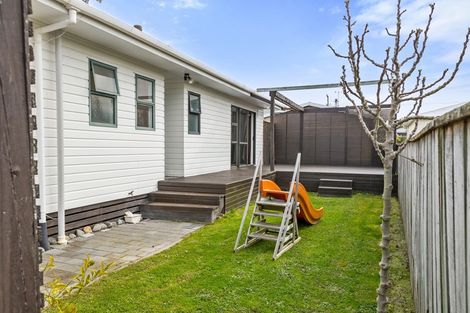 Photo of property in 1 Keir Crescent, Lansdowne, Masterton, 5810