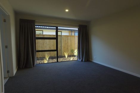 Photo of property in 14 Ward Street, Jacks Point, Queenstown, 9371
