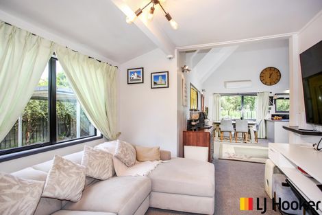 Photo of property in 3/140 Great South Road, Drury, 2113