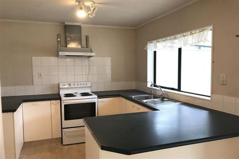 Photo of property in 198 Te Irirangi Drive, Flat Bush, Auckland, 2019
