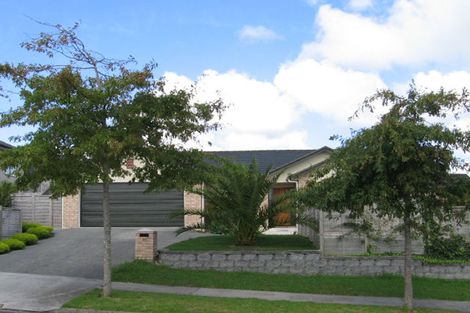 Photo of property in 27 Rush Creek Drive, Westgate, Auckland, 0614