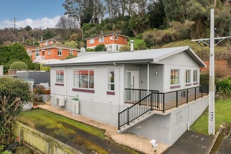 Photo of property in 5 Mccracken Street, Caversham, Dunedin, 9011