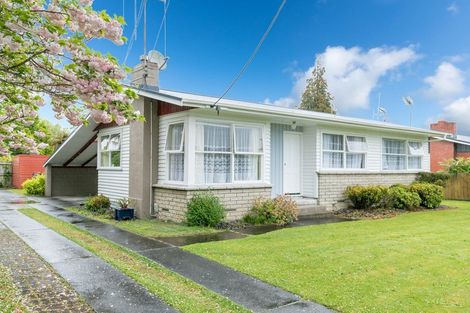 Photo of property in 5 Gerrand Place, Chedworth, Hamilton, 3210