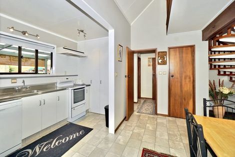 Photo of property in 46 Lee Street, Te Puke, 3119