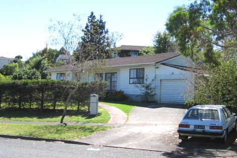 Photo of property in 12 St Catherine Crescent, West Harbour, Auckland, 0618