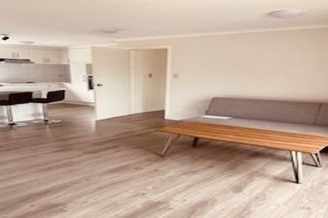 Photo of property in 47 Dale Crescent, Pakuranga, Auckland, 2010