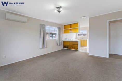 Photo of property in 3/680 Pakuranga Road, Howick, Auckland, 2010