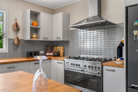 Photo of property in 9 Green Lane Road, Masterton, 5810