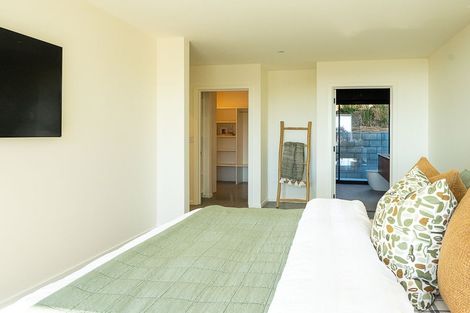 Photo of property in 3 John Monck Lane, Redcliffs, Christchurch, 8081