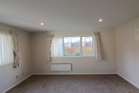 Photo of property in 13 Syrah Crescent, Ranui, Auckland, 0612