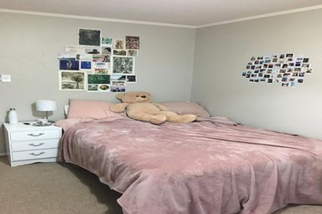 Photo of property in 19 Hania Street, Mount Victoria, Wellington, 6011