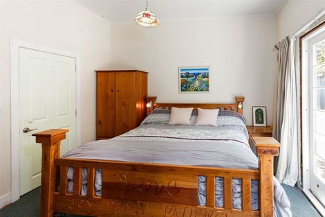 Photo of property in 98 Russell Street, Stepneyville, Nelson, 7010